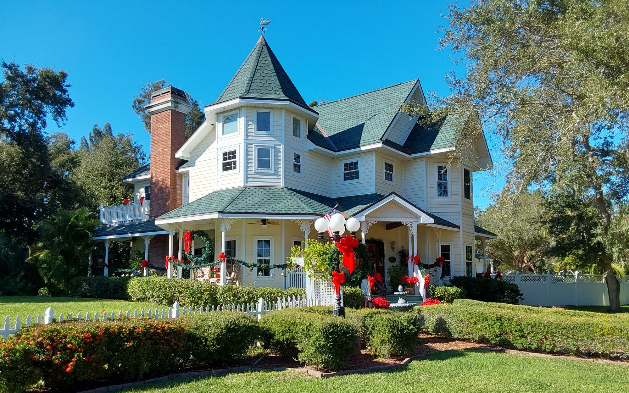 Quality roof replacement on a Florida home by Providential