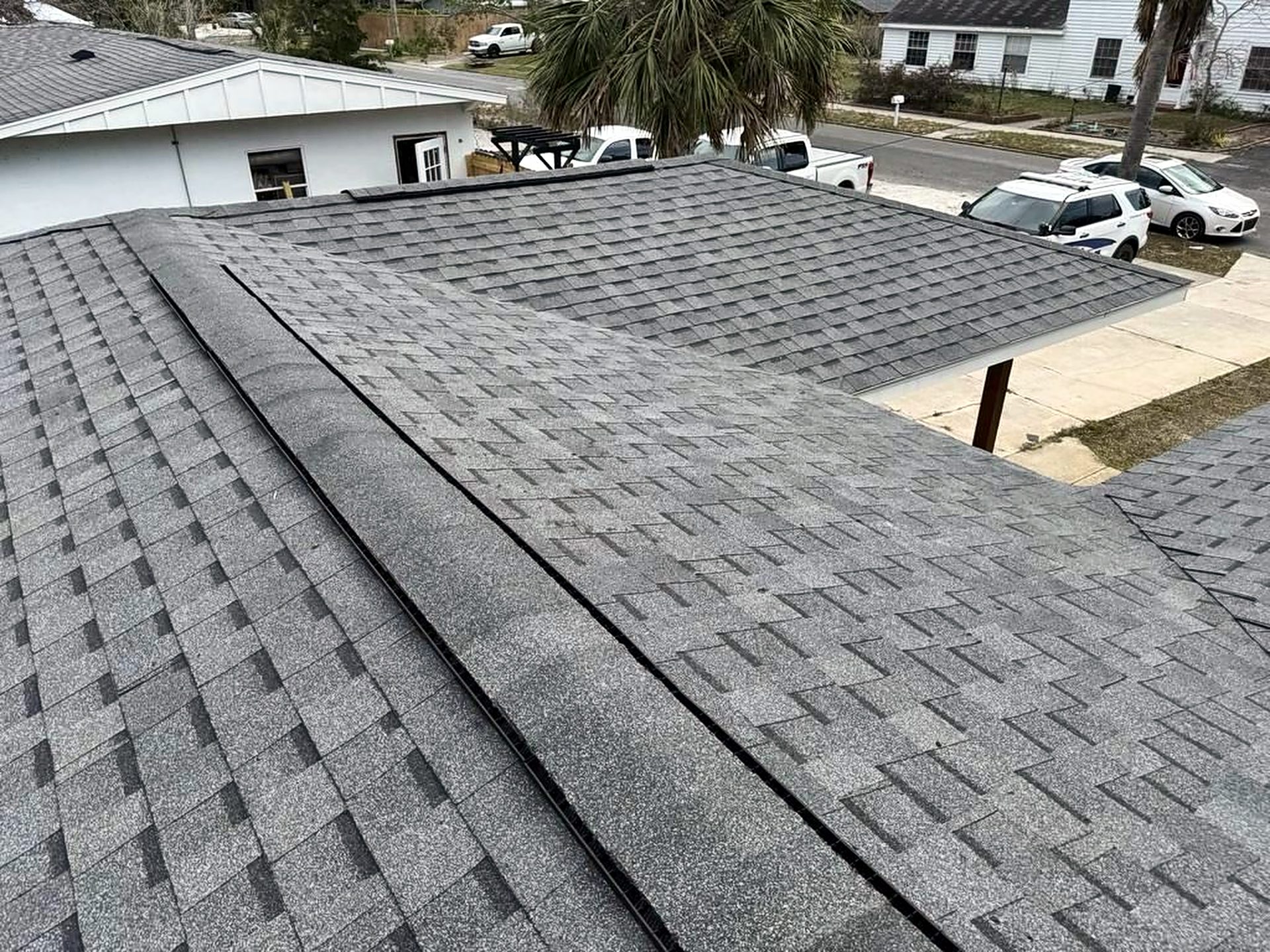 Atlas Pinnacle Pewter shingle roof installed by Providential Roofing in Florida