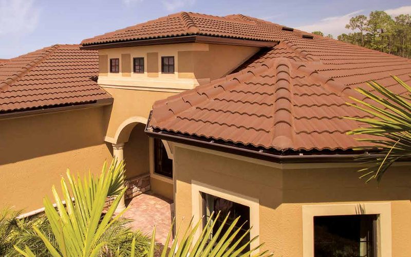Westlake Royal Villa 900 concrete tile in Casa Grande Blend on a stucco home